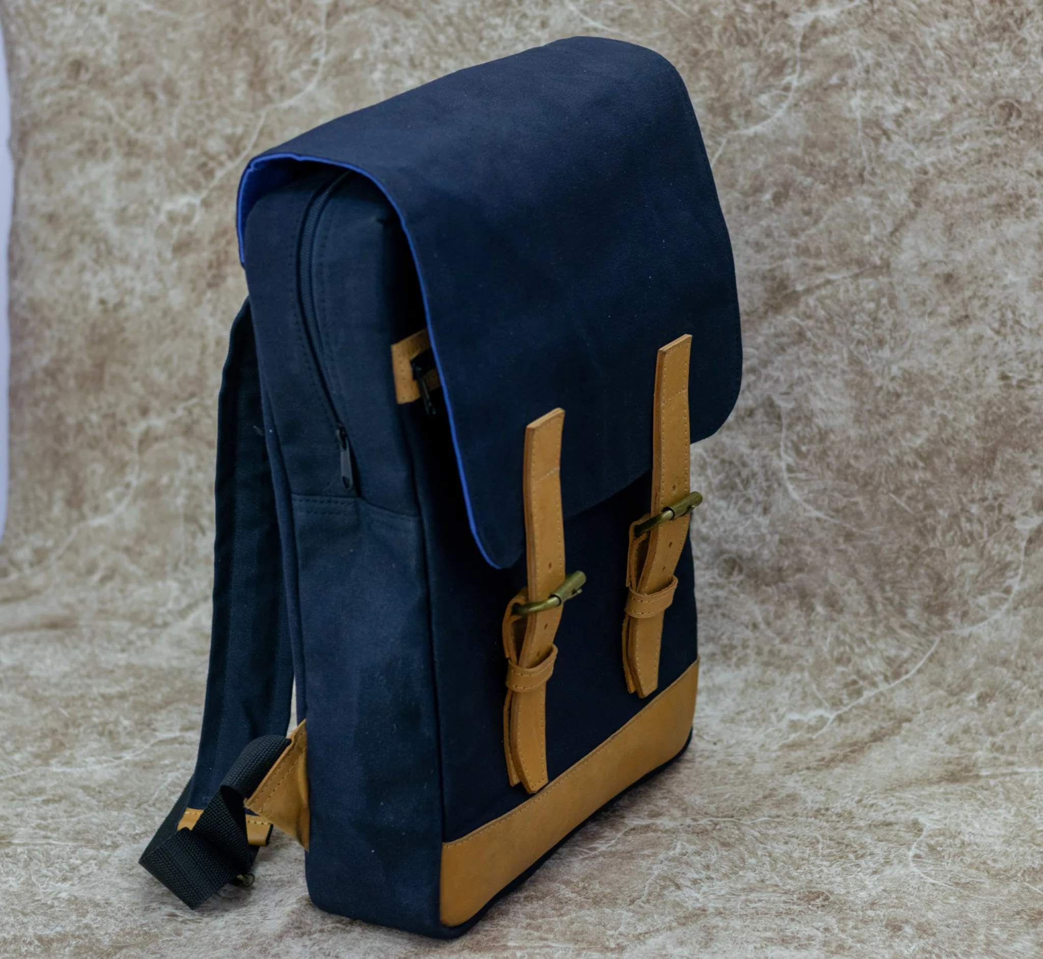 Stylish Canvas Laptop Bag with and Adjustable Shoulder Strap