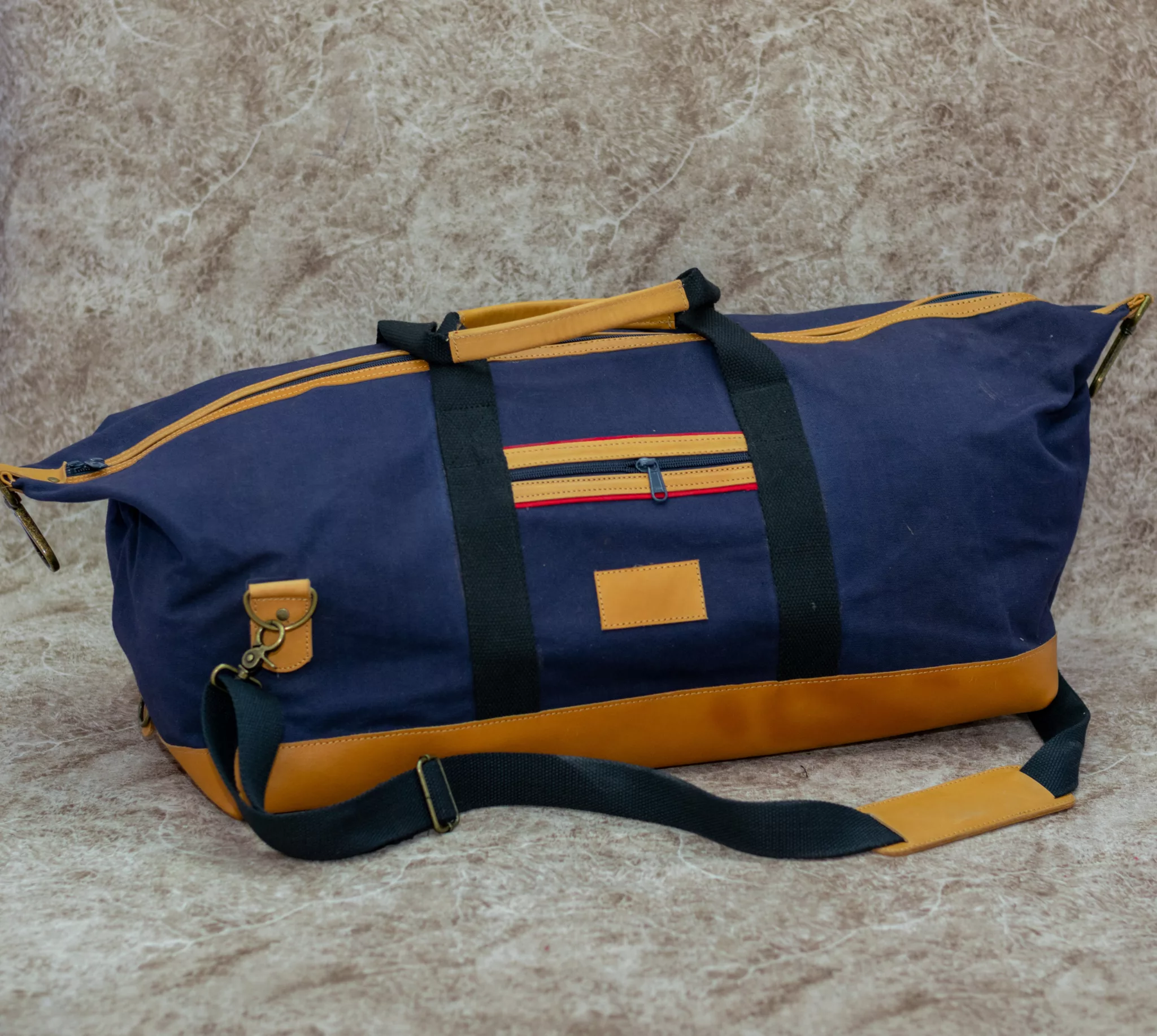 Stylish Duffle Fashion Travel Bag - Perfect for Business Trips