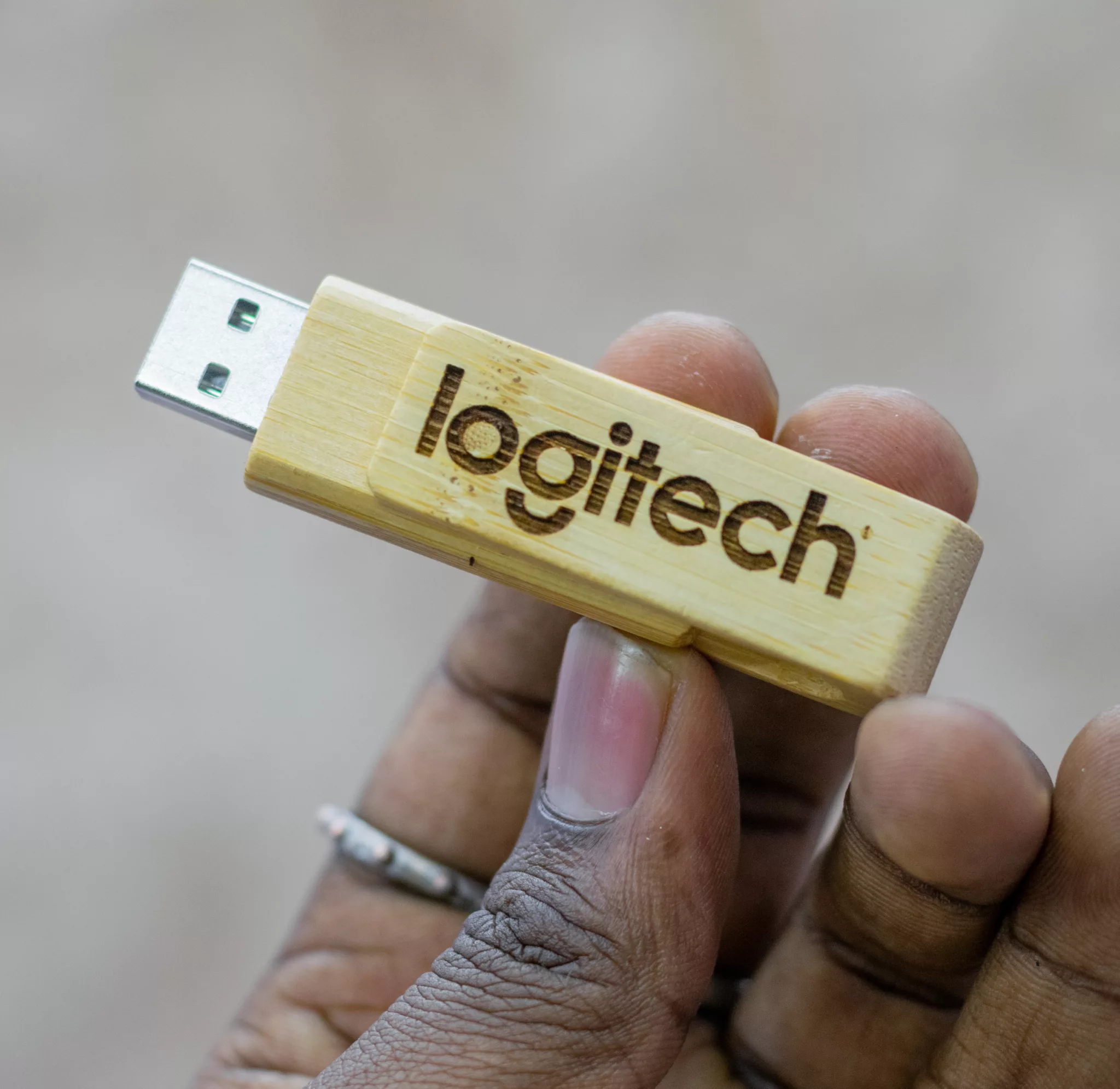 Customized Wooden 32gb Flash drive