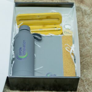 Executive Notebook, Thermal flask ,Keyholder ,Pen And Pen holder Gift Package