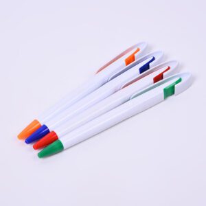 Everyday Essential Plastic Pens