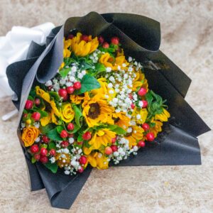 A Touch of Whimsy: Our Sunflower & Berry Delight