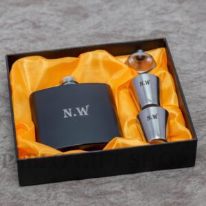 Personalized Hip Flask Gift Set