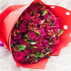  Elegant Red Rose Bouquet-40 STEMS