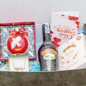 Luxury Valentine's Day Gift Box - The Ultimate Romantic Surprise