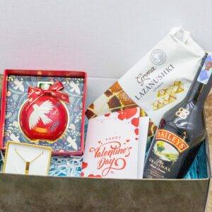 Luxury Valentine’s Gift Hamper