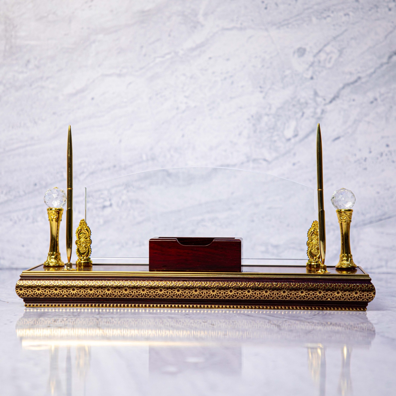 Elegant Executive Desk Set