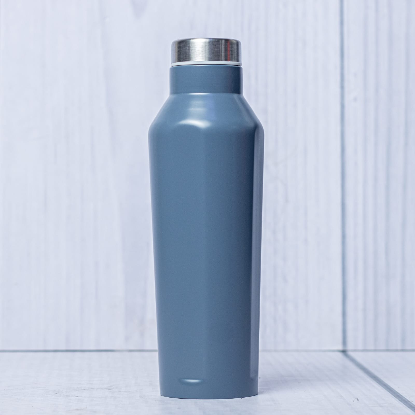 Ergonomic Flat Sides Triple-insulated Stainless Steel Flask