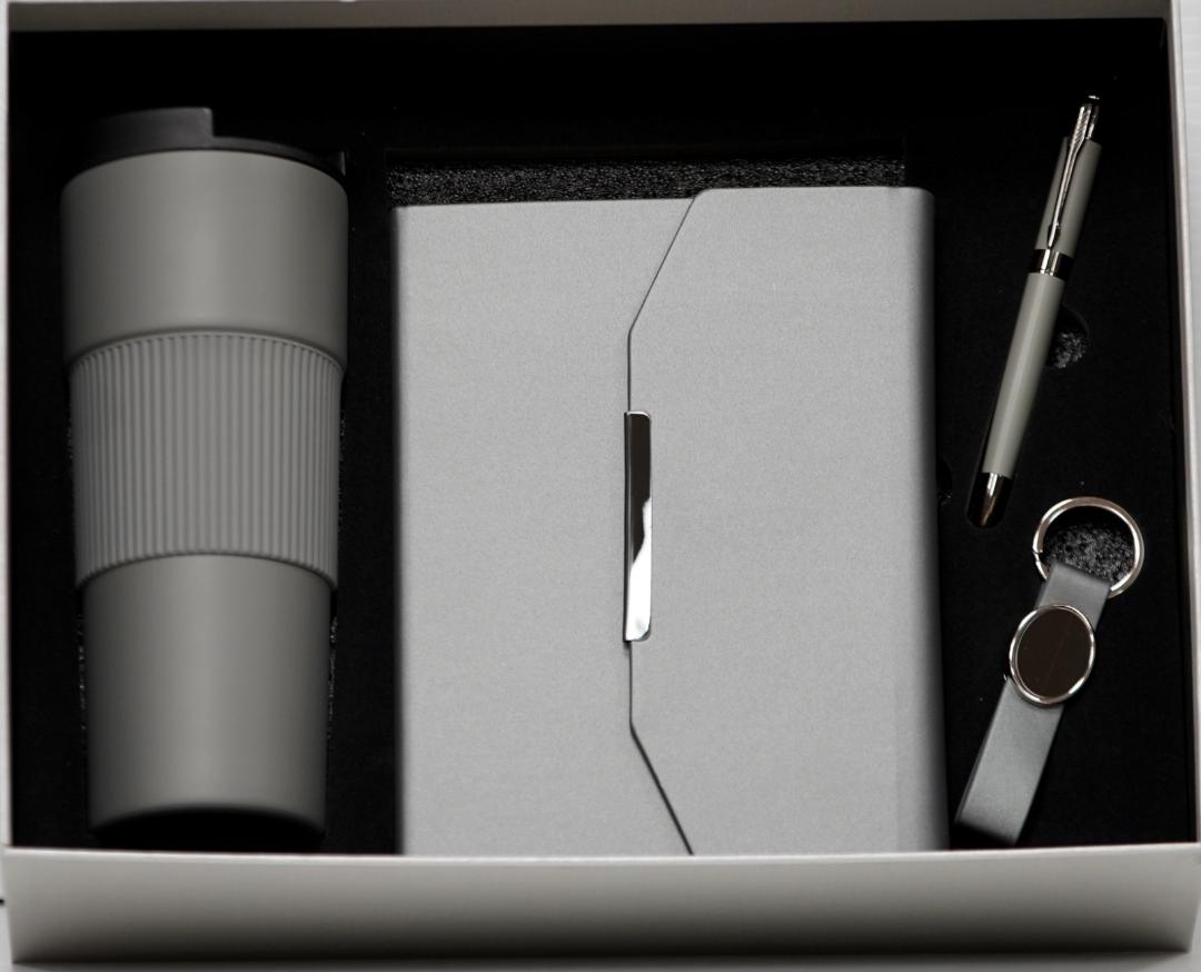 Elite Horizon Executive Gift Set