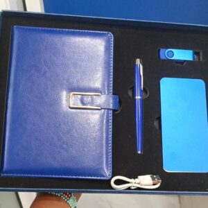 Elite Connectivity Gift Set