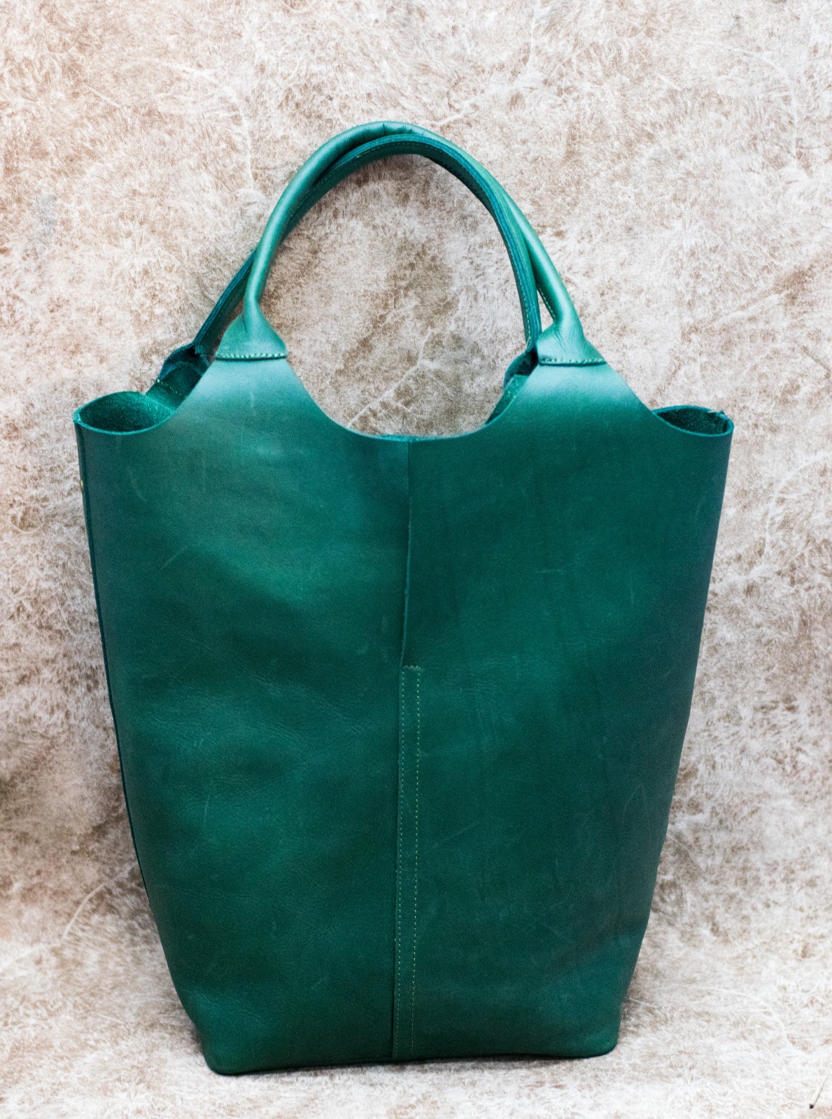 The Modish Pure Leather Tote