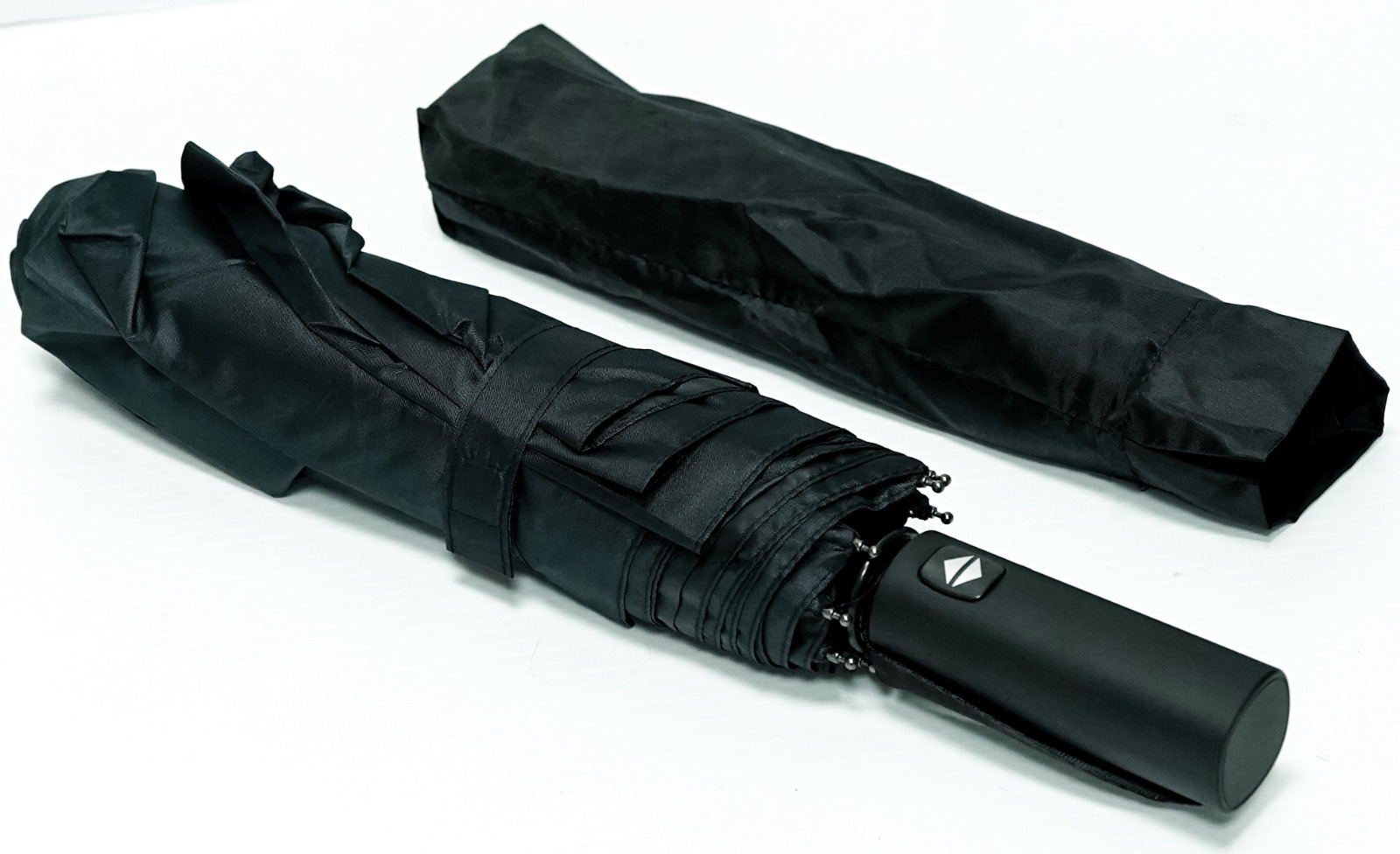 The Executive Shield Folding Umbrella