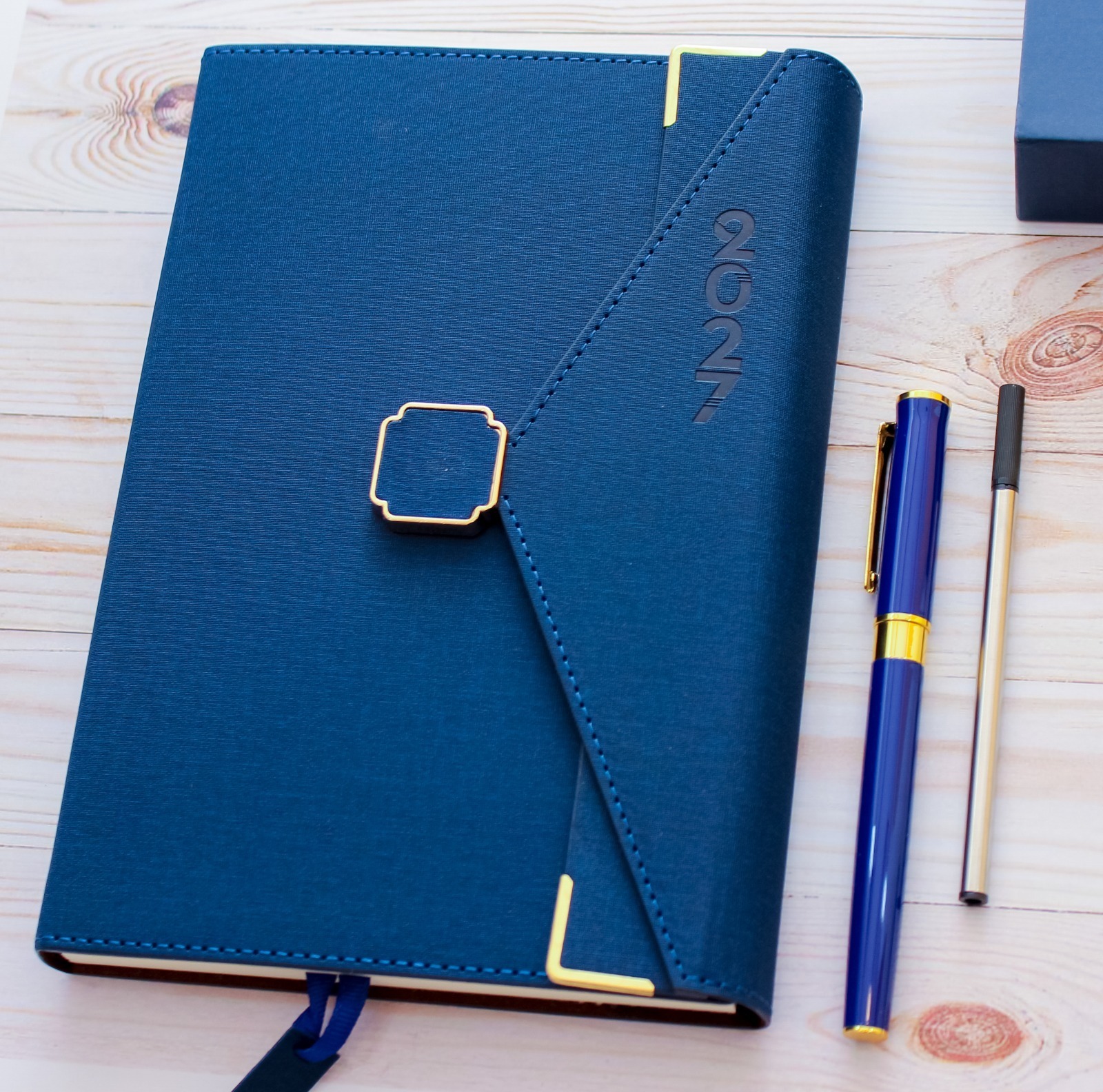 Aura 2027 Executive Blue Leatherette Notebook and Pen Set