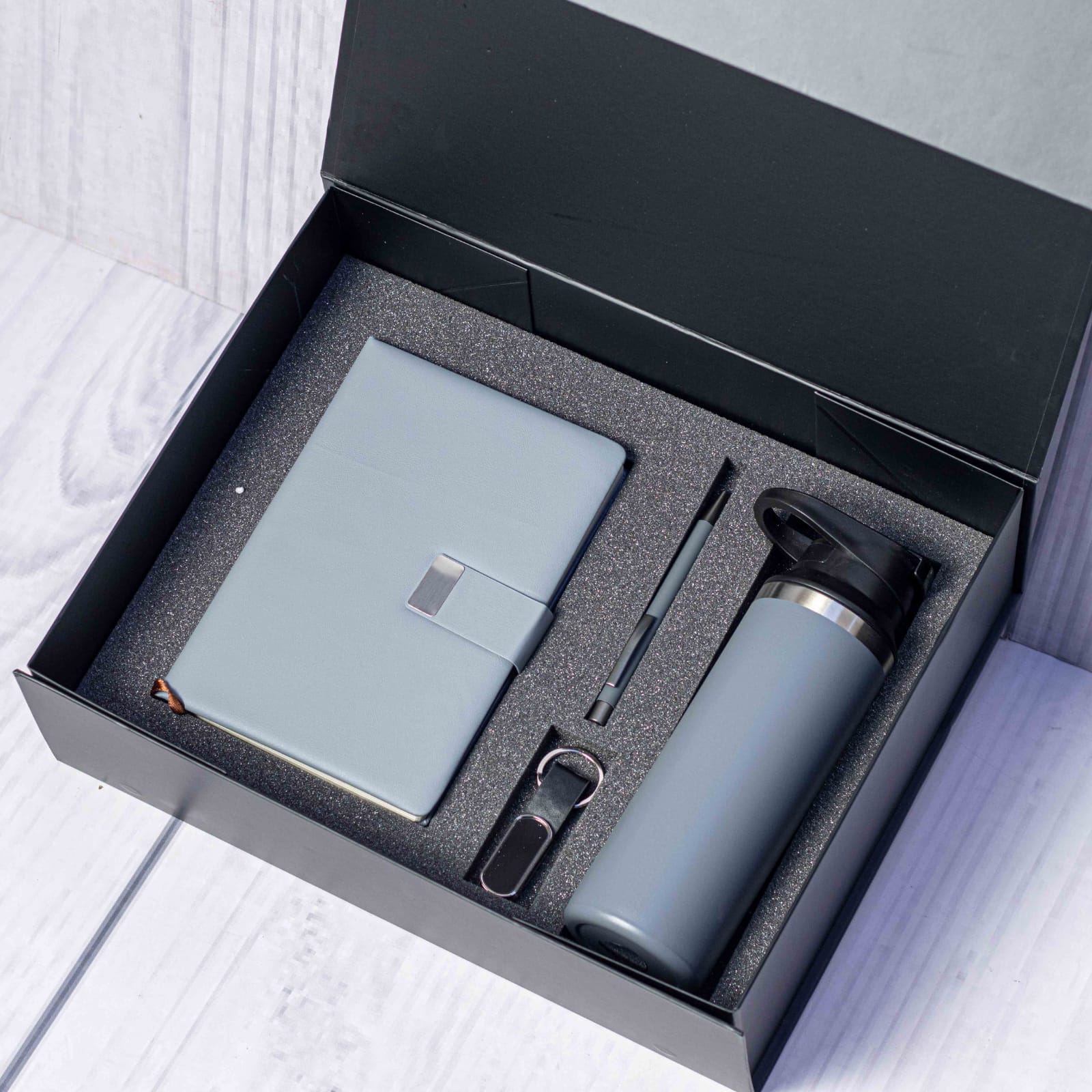 Luxury 4-Piece Executive Corporate Gift Set