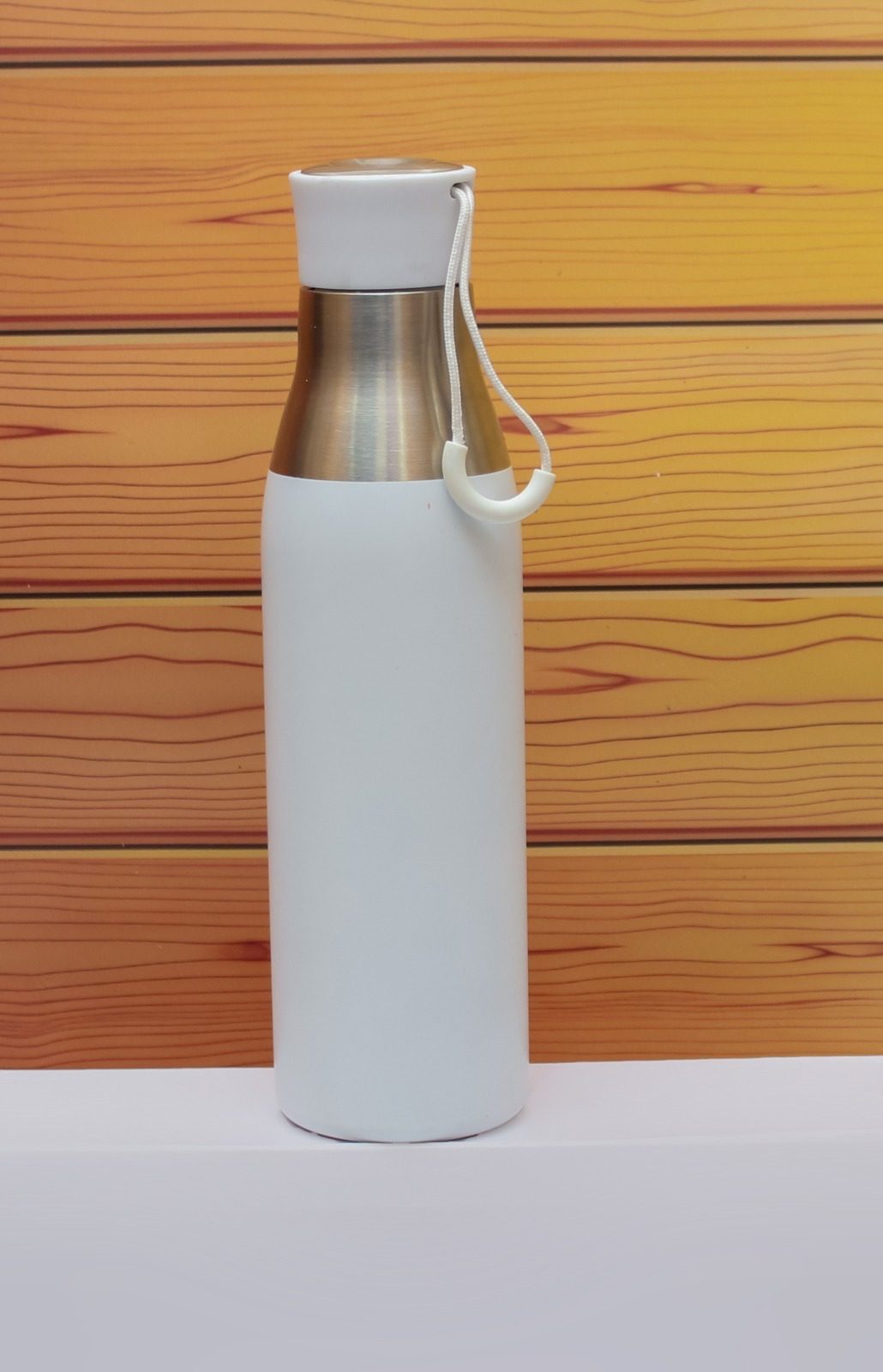 White Stainless Steel Insulated Water Bottle